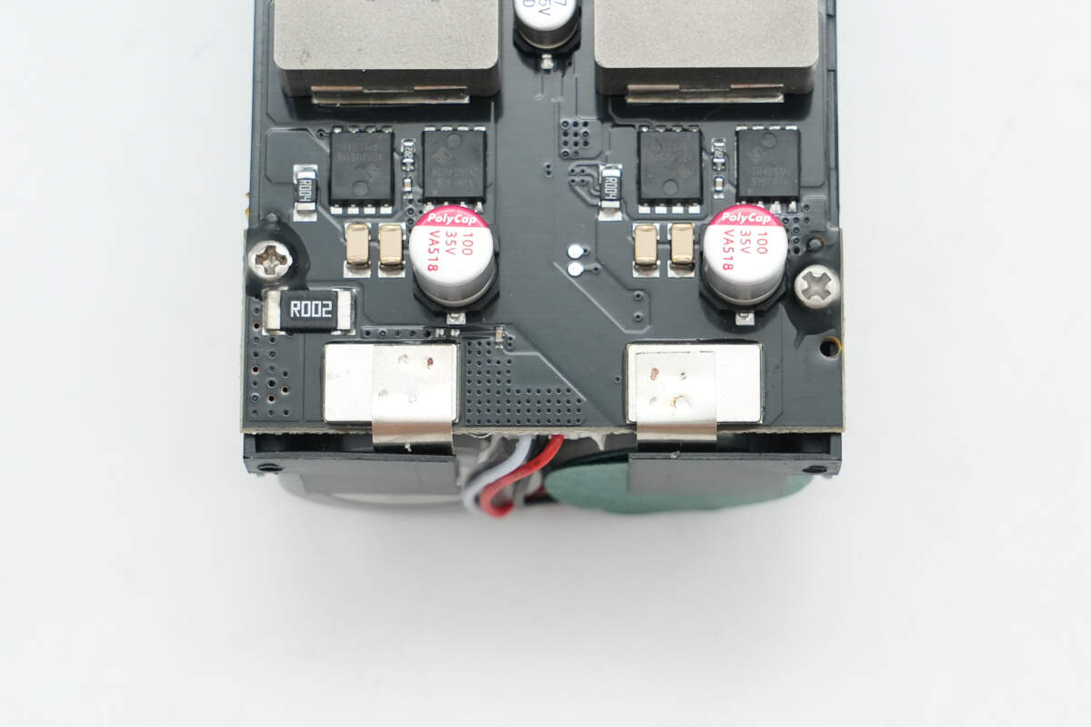 Teardown of Lenovo thinkplus FLUXO 140W 20000mAh Power Bank (SLPB-20140)-Chargerlab