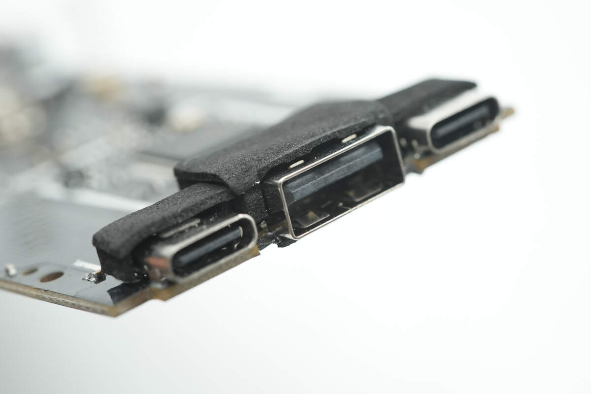 Teardown of Lenovo thinkplus FLUXO 140W 20000mAh Power Bank (SLPB-20140)-Chargerlab