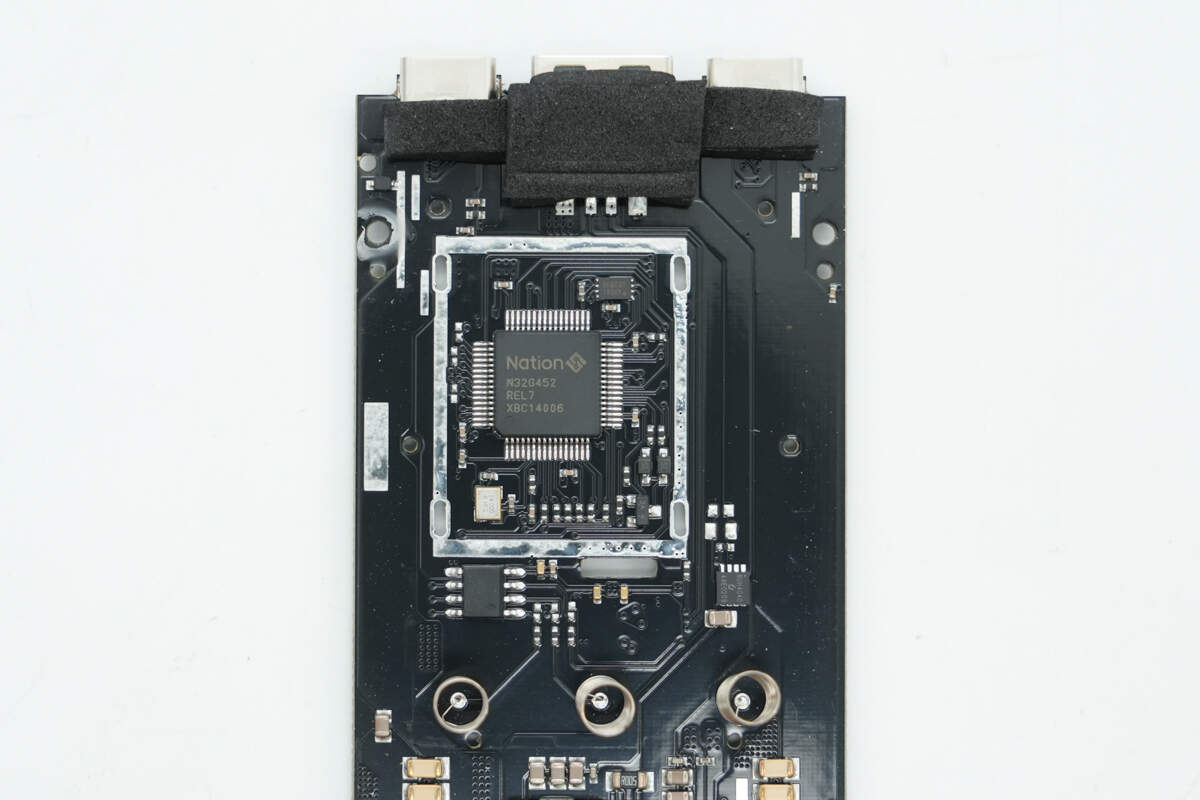 Teardown of Lenovo thinkplus FLUXO 140W 20000mAh Power Bank (SLPB-20140)-Chargerlab