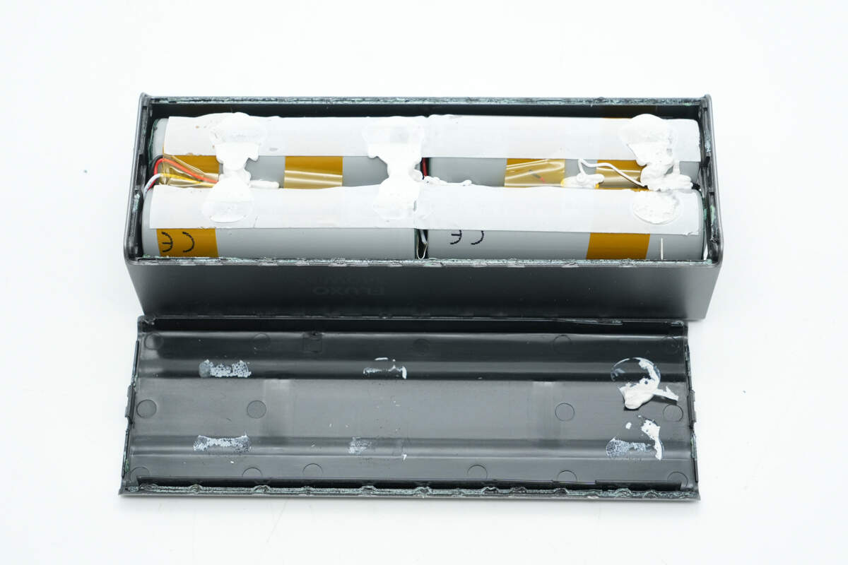 Teardown of Lenovo thinkplus FLUXO 140W 20000mAh Power Bank (SLPB-20140)-Chargerlab