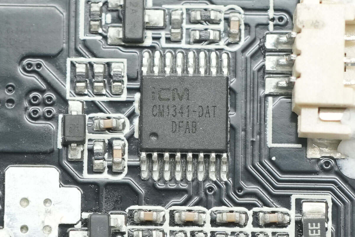 Teardown of Lenovo thinkplus FLUXO 140W 20000mAh Power Bank (SLPB-20140)-Chargerlab