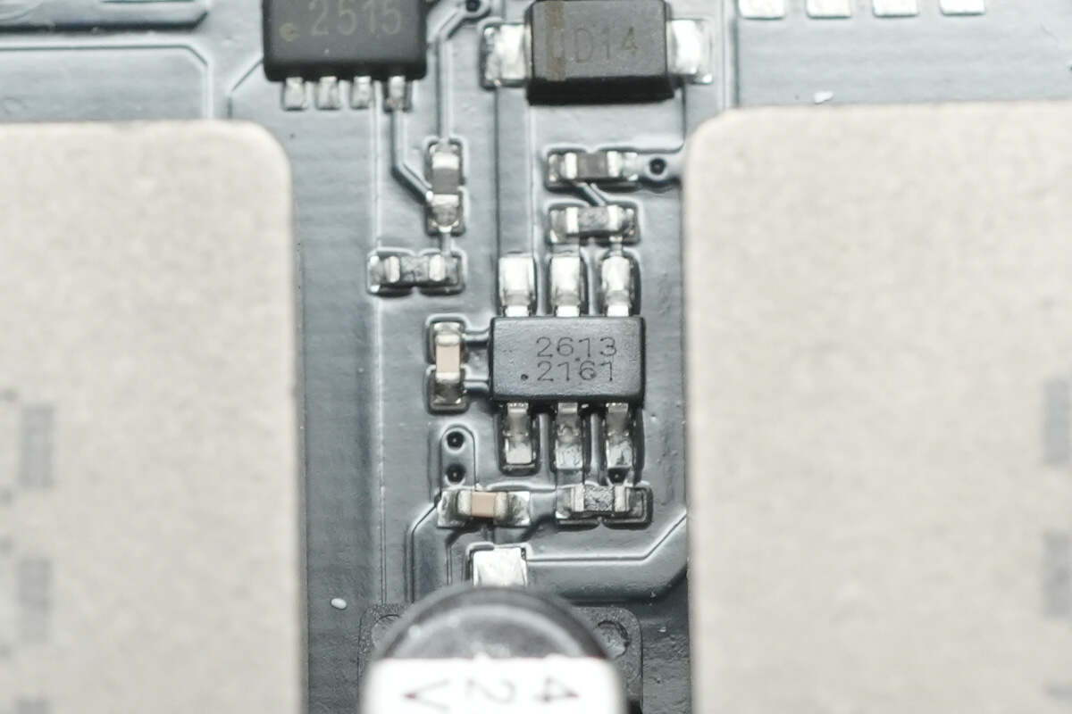 Teardown of Lenovo thinkplus FLUXO 140W 20000mAh Power Bank (SLPB-20140)-Chargerlab