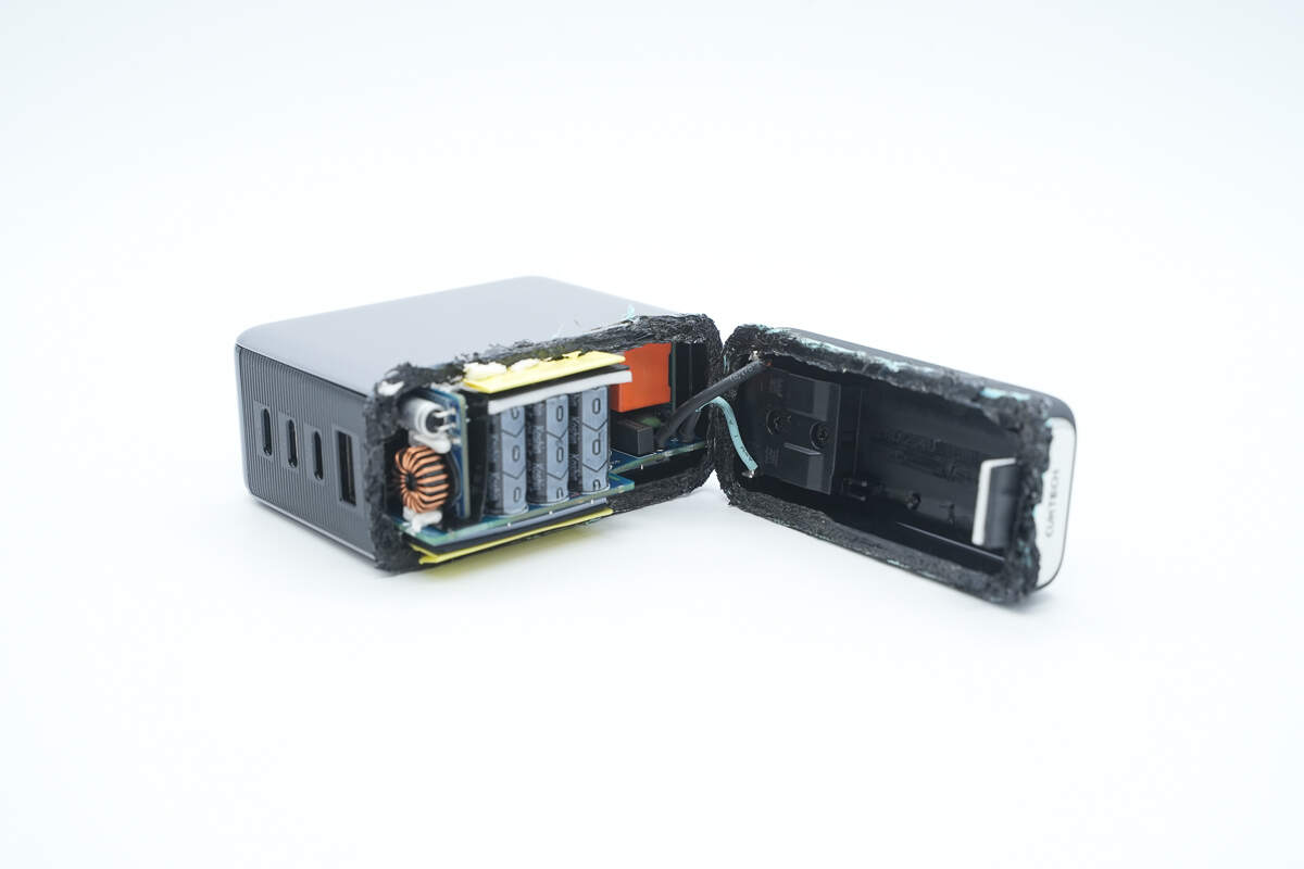 Teardown of CUKTECH 10 GaN Charger Ultra (AD1204U)-Chargerlab