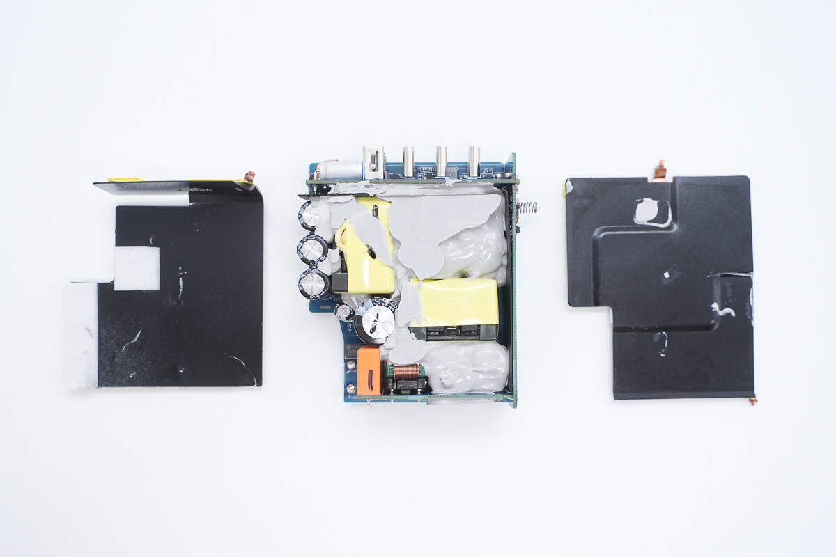 Teardown of CUKTECH 10 GaN Charger Ultra (AD1204U)-Chargerlab