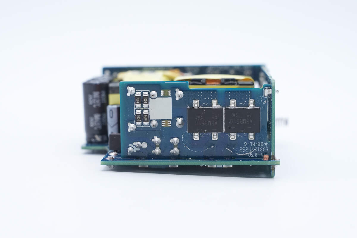 Teardown of CUKTECH 10 GaN Charger Ultra (AD1204U)-Chargerlab