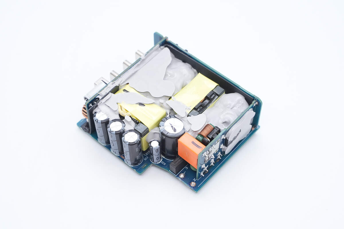 Teardown of CUKTECH 10 GaN Charger Ultra (AD1204U)-Chargerlab
