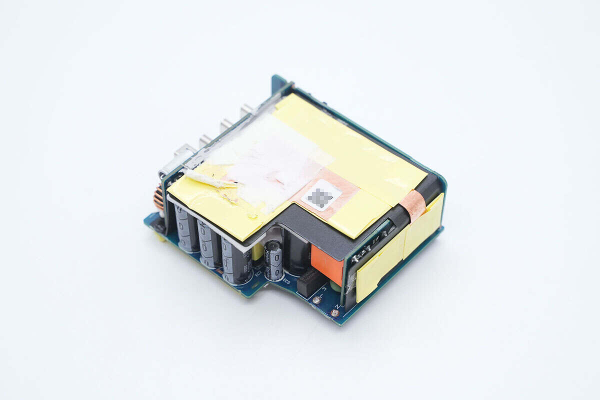 Teardown of CUKTECH 10 GaN Charger Ultra (AD1204U)-Chargerlab