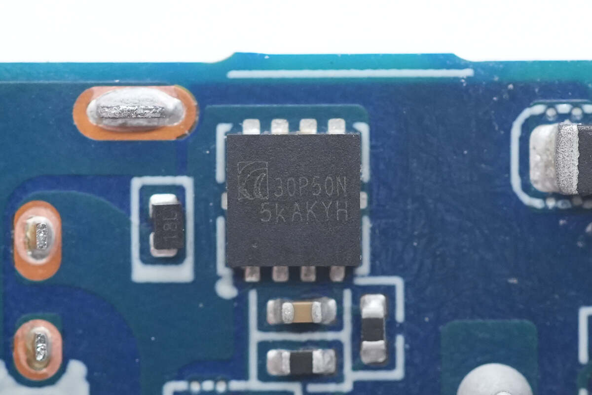 Teardown of CUKTECH 10 GaN Charger Ultra (AD1204U)-Chargerlab