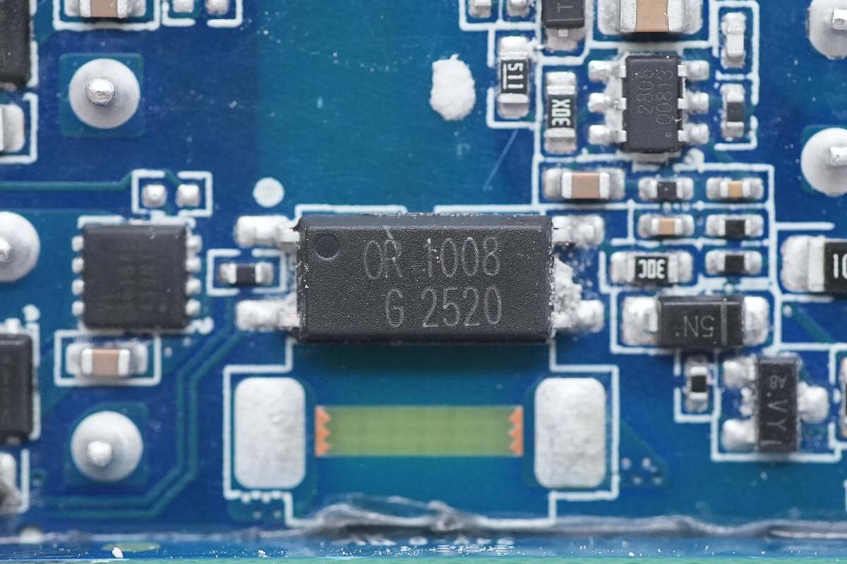 Teardown of CUKTECH 10 GaN Charger Ultra (AD1204U)-Chargerlab