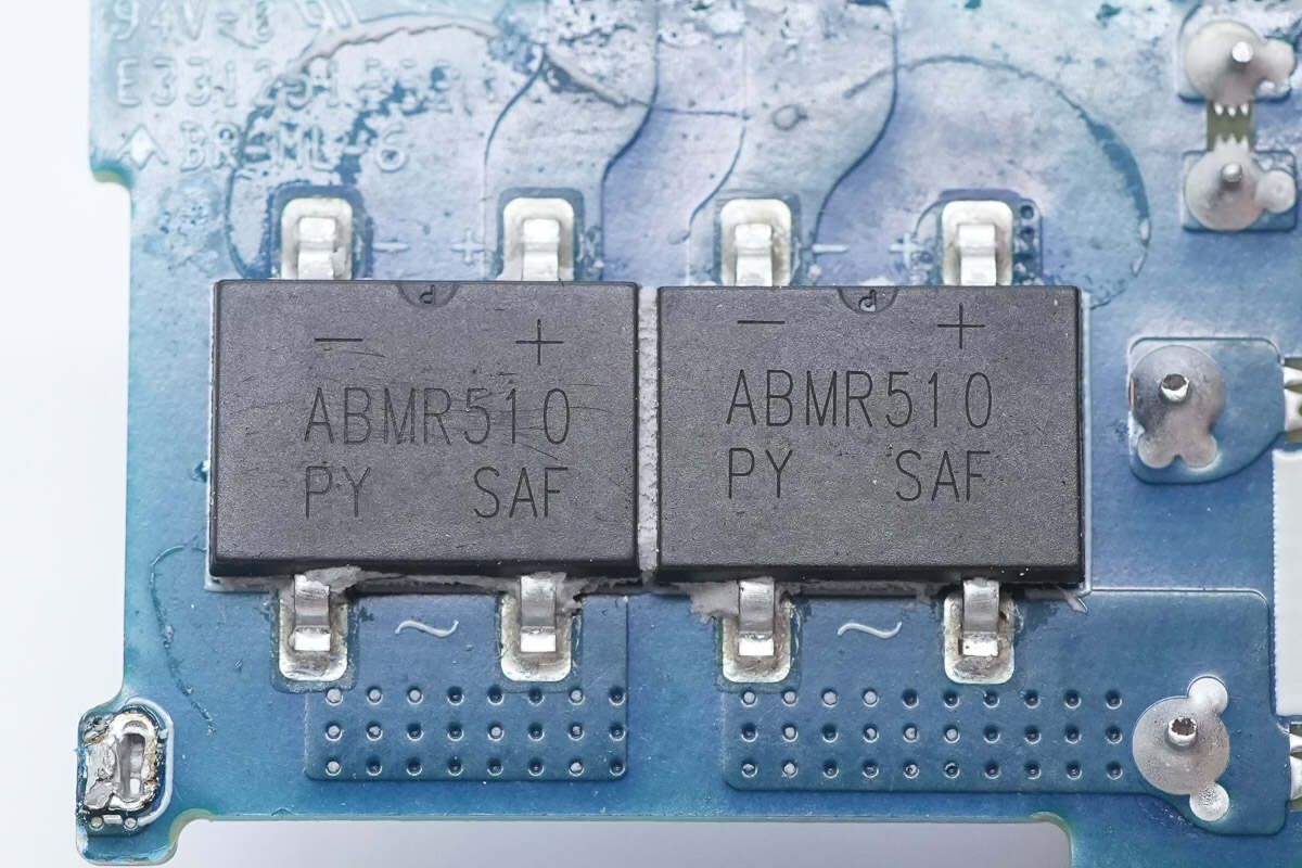 Teardown of CUKTECH 10 GaN Charger Ultra (AD1204U)-Chargerlab