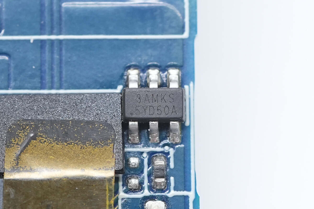 Teardown of CUKTECH 10 GaN Charger Ultra (AD1204U)-Chargerlab