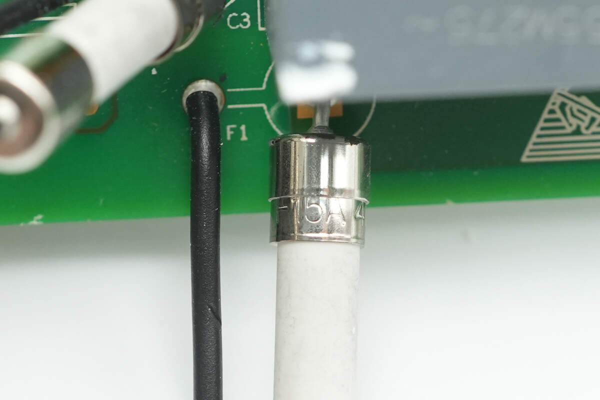 Teardown of xFusion’s FusionWatt 2000W Platinum Server Power Supply-Chargerlab