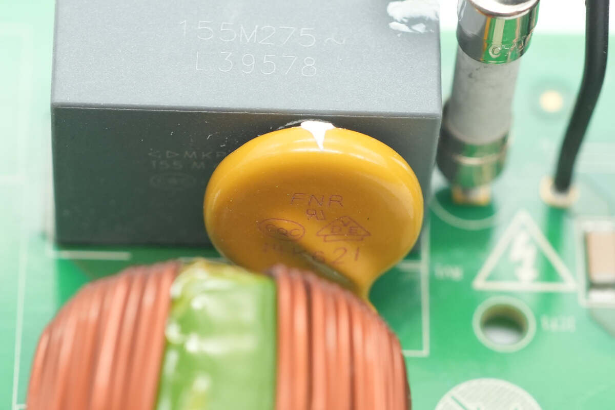 Teardown of xFusion’s FusionWatt 2000W Platinum Server Power Supply-Chargerlab