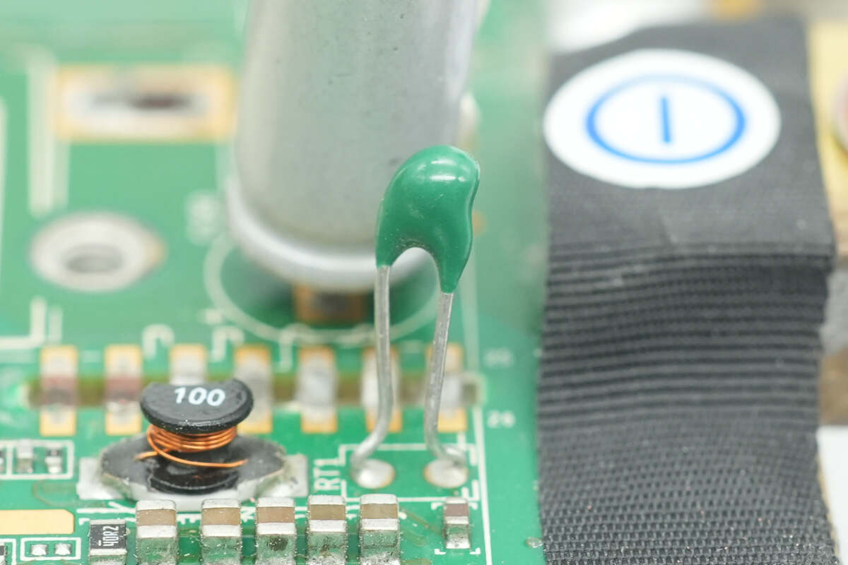 Teardown of xFusion’s FusionWatt 2000W Platinum Server Power Supply-Chargerlab