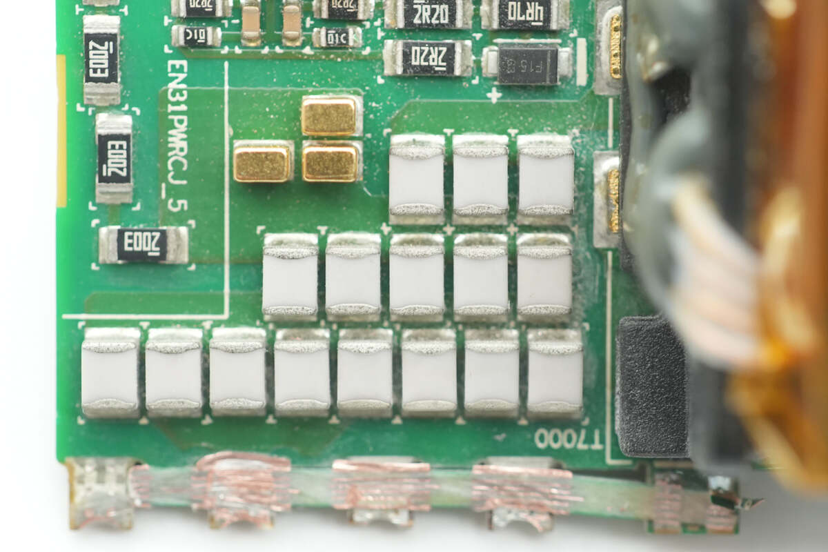 Teardown of xFusion’s FusionWatt 2000W Platinum Server Power Supply-Chargerlab