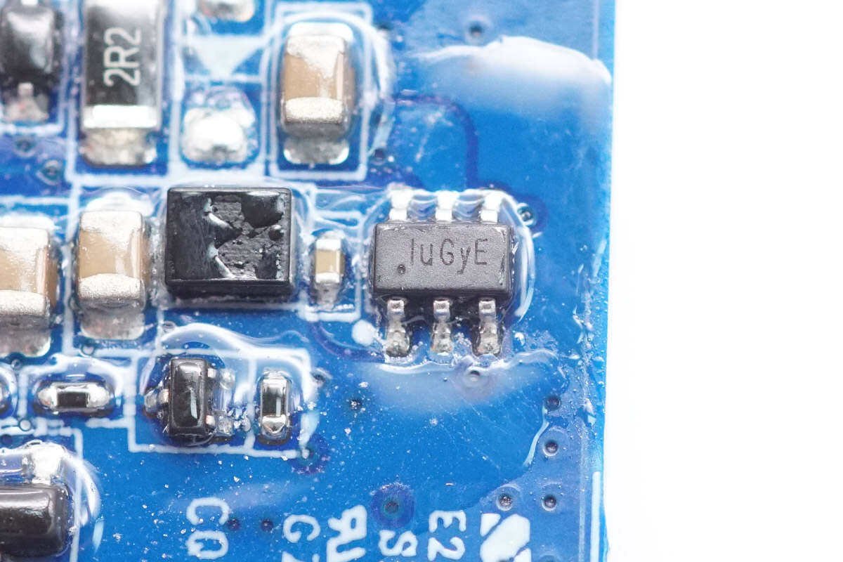 Teardown of CUKTECH 15 Power Bank Air (PB150S)-Chargerlab