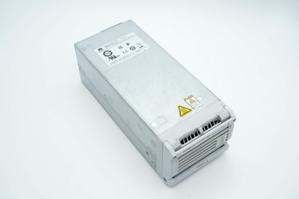 Teardown of HUAWEI 3000W R4850G1 Power Supply Unit-Chargerlab