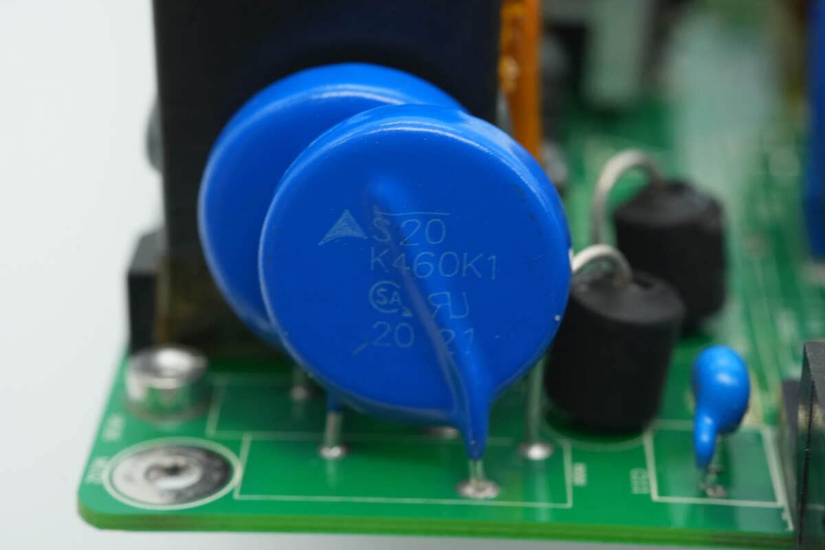 Teardown of HUAWEI 3000W R4850G1 Power Supply Unit-Chargerlab