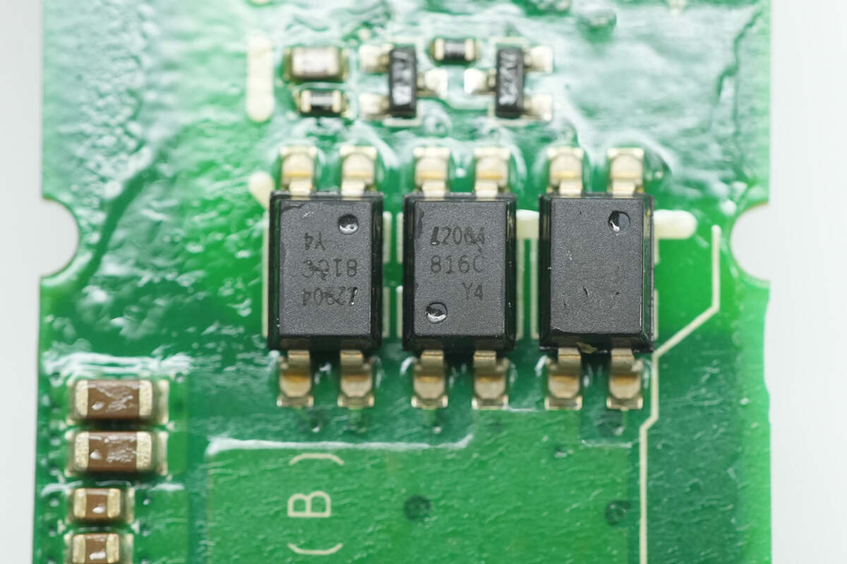 Teardown of HUAWEI 3000W R4850G1 Power Supply Unit-Chargerlab