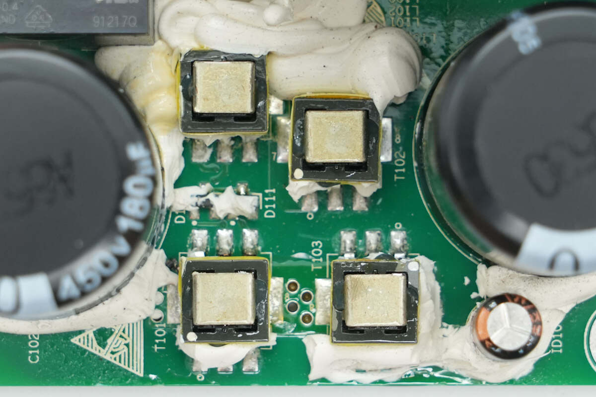 Teardown of HUAWEI 3000W R4850G1 Power Supply Unit-Chargerlab