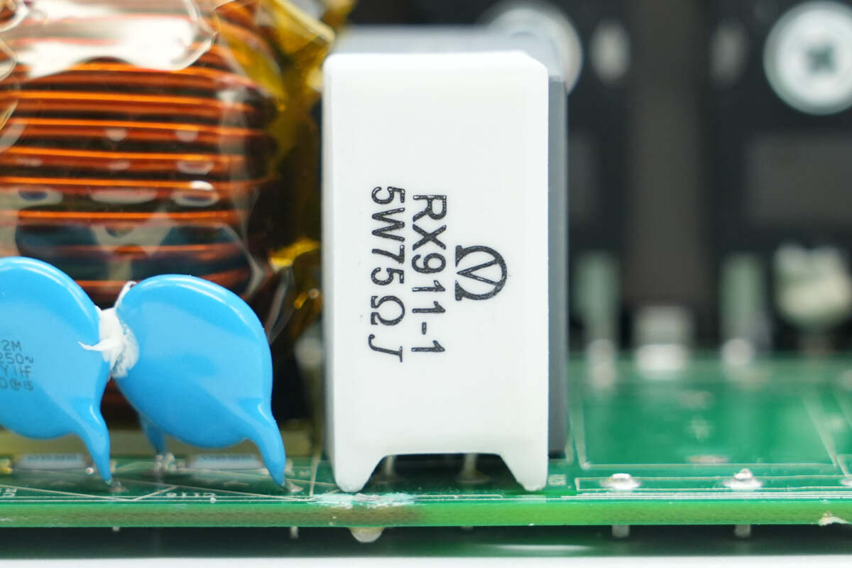 Teardown of HUAWEI 3000W R4850G1 Power Supply Unit-Chargerlab