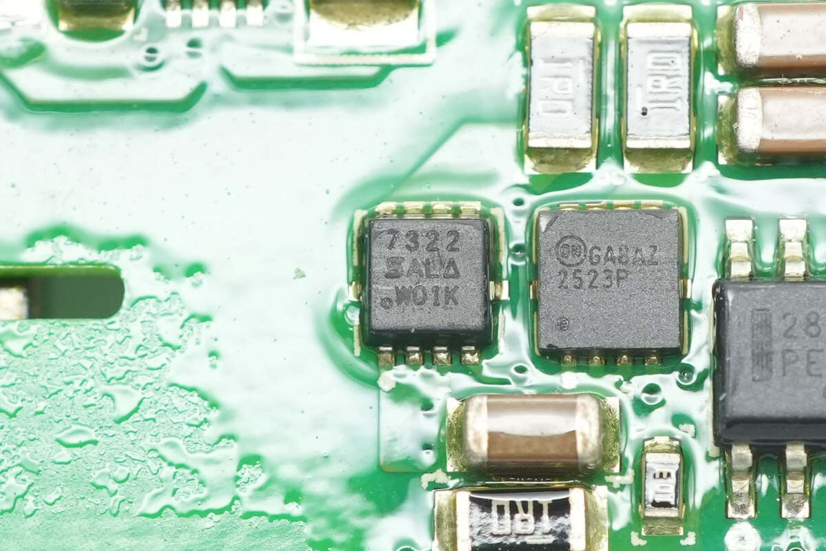 Teardown of HUAWEI 3000W R4850G1 Power Supply Unit-Chargerlab