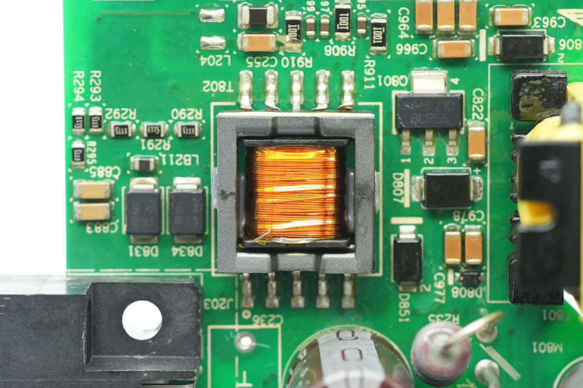 Teardown of HUAWEI 3000W R4850G1 Power Supply Unit-Chargerlab