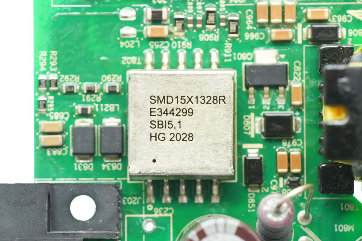 Teardown of HUAWEI 3000W R4850G1 Power Supply Unit-Chargerlab