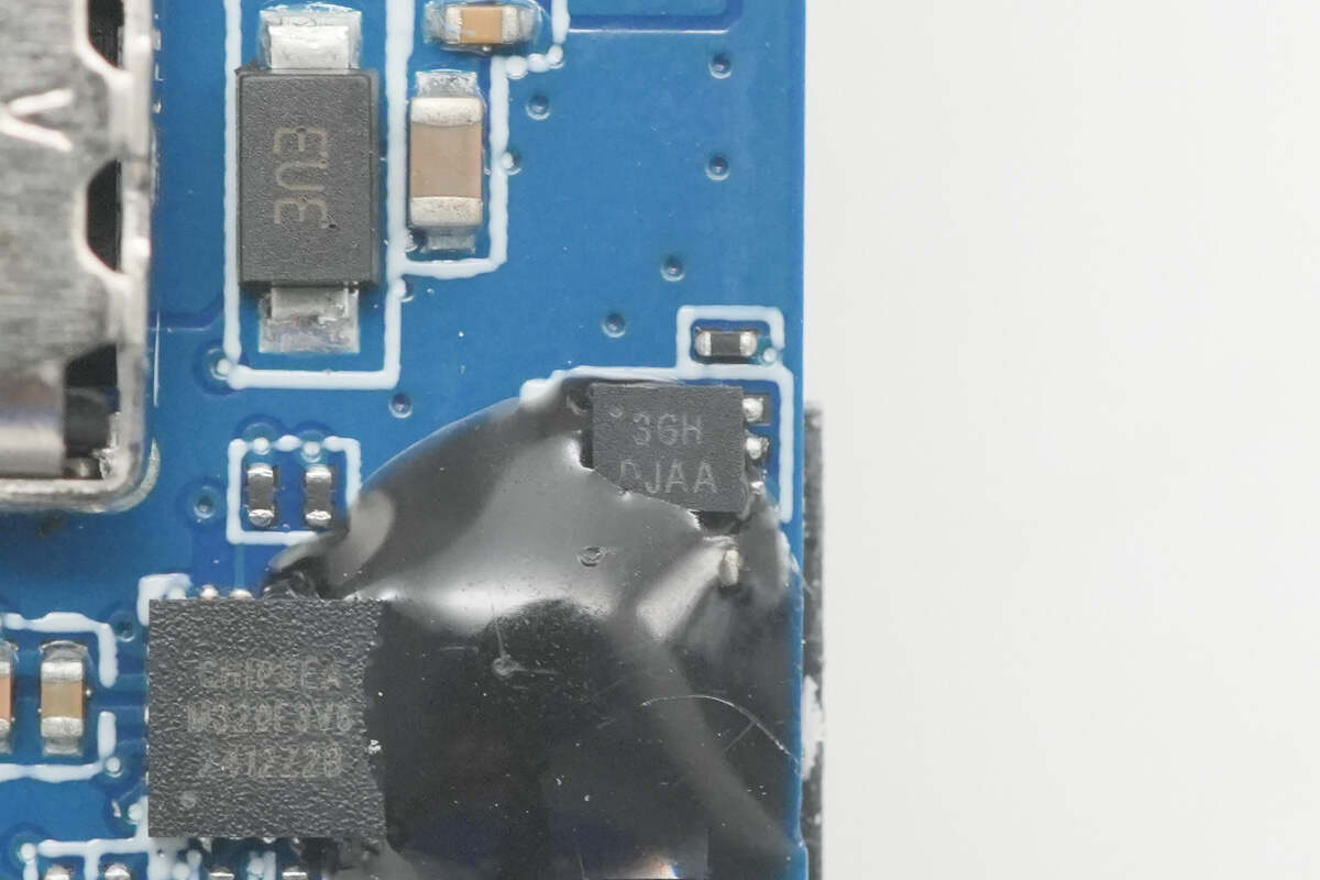 Teardown of Xiaomi 22.5W 5000mAh Magnetic Wireless Power Bank (WPB0507S)-Chargerlab