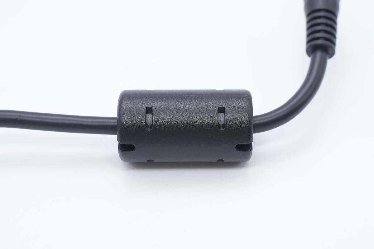 Teardown of UGREEN Revodok Max Thunderbolt 5 Docking Station (U715)-Chargerlab