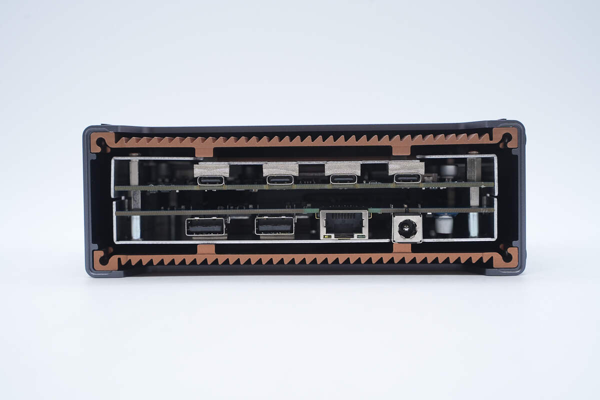 Teardown of UGREEN Revodok Max Thunderbolt 5 Docking Station (U715)-Chargerlab