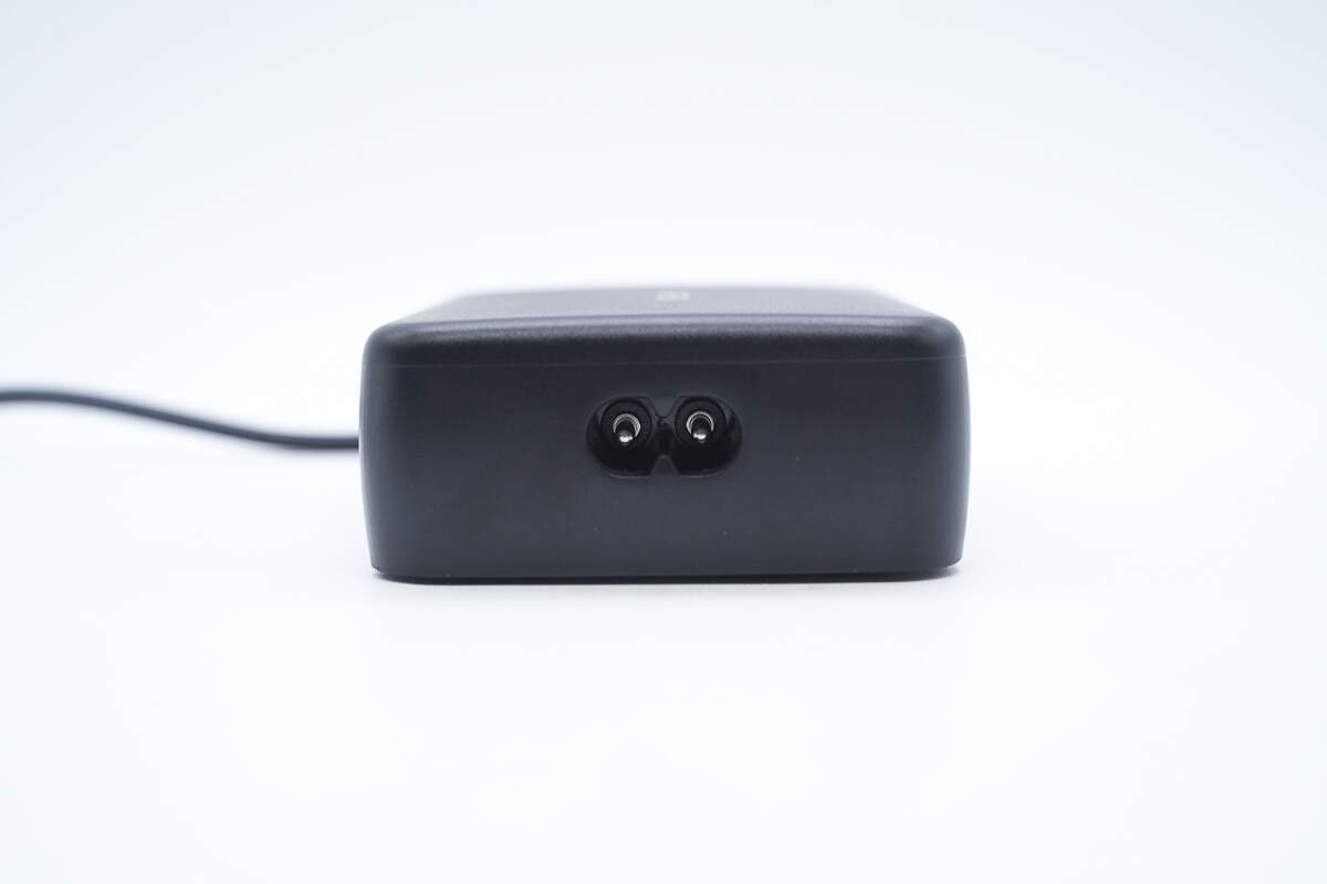 Teardown of UGREEN Revodok Max Thunderbolt 5 Docking Station (U715)-Chargerlab