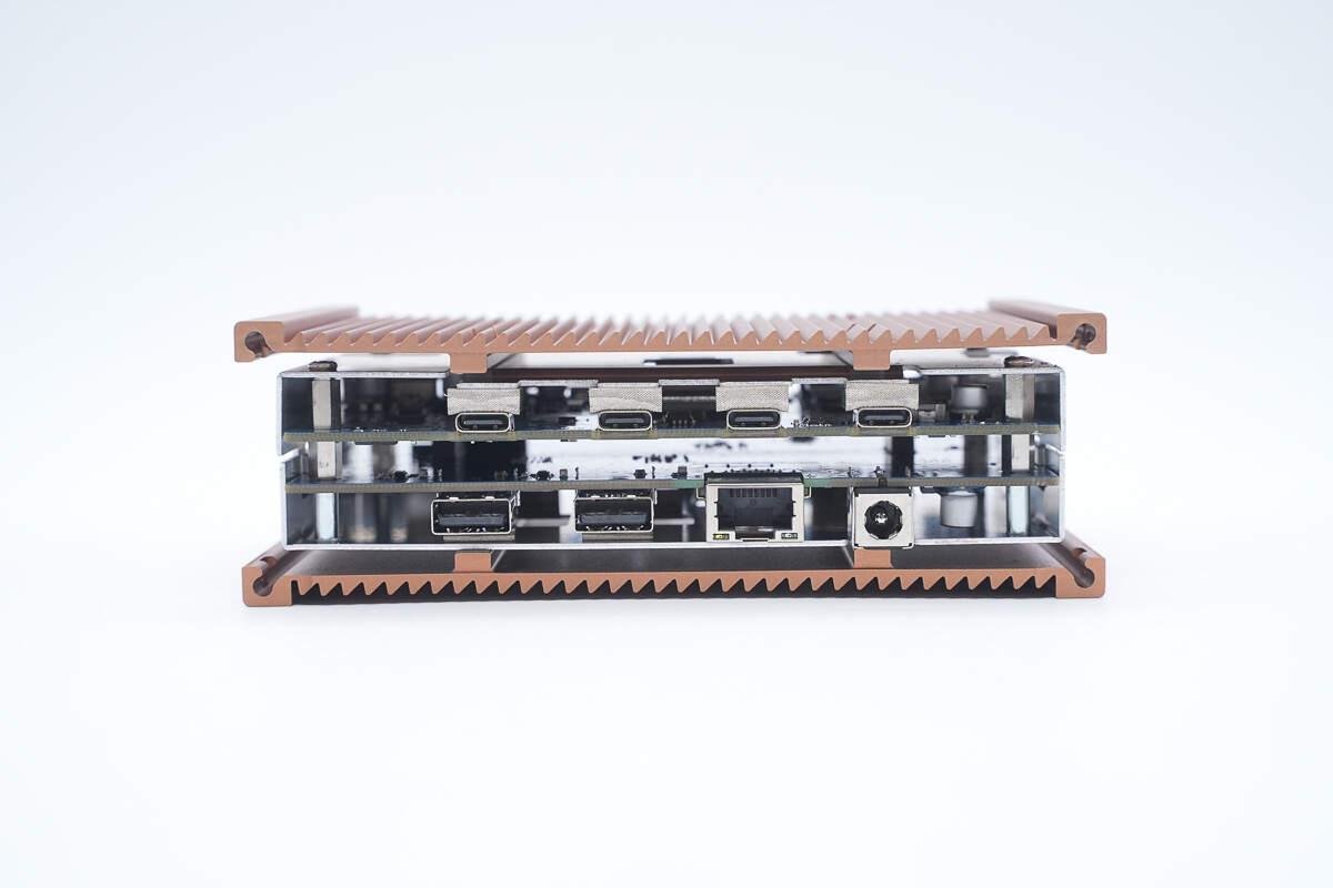 Teardown of UGREEN Revodok Max Thunderbolt 5 Docking Station (U715)-Chargerlab