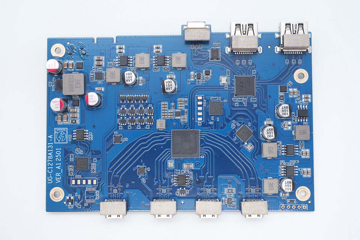 Teardown of UGREEN Revodok Max Thunderbolt 5 Docking Station (U715)-Chargerlab