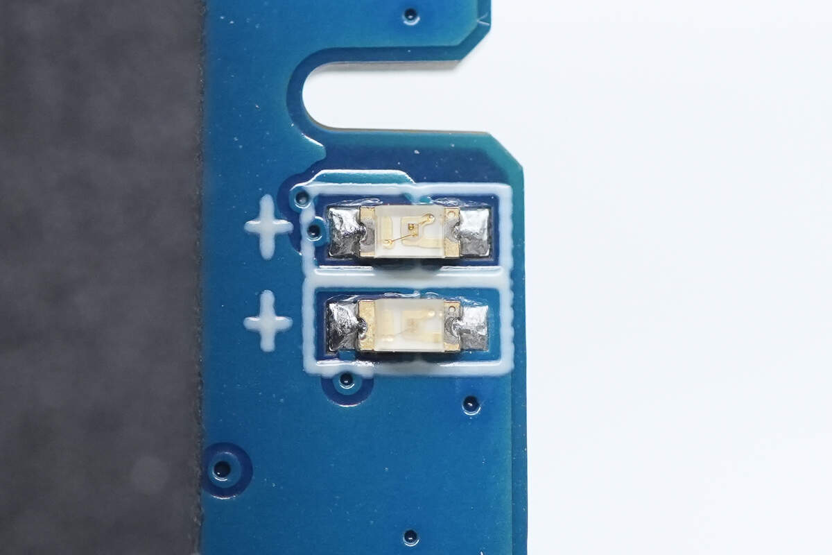Teardown of UGREEN Revodok Max Thunderbolt 5 Docking Station (U715)-Chargerlab