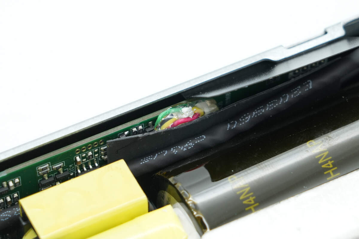 Teardown of Huntkey 2000W 80 PLUS Platinum Switching Power Supply (HK2000B-S1)-Chargerlab