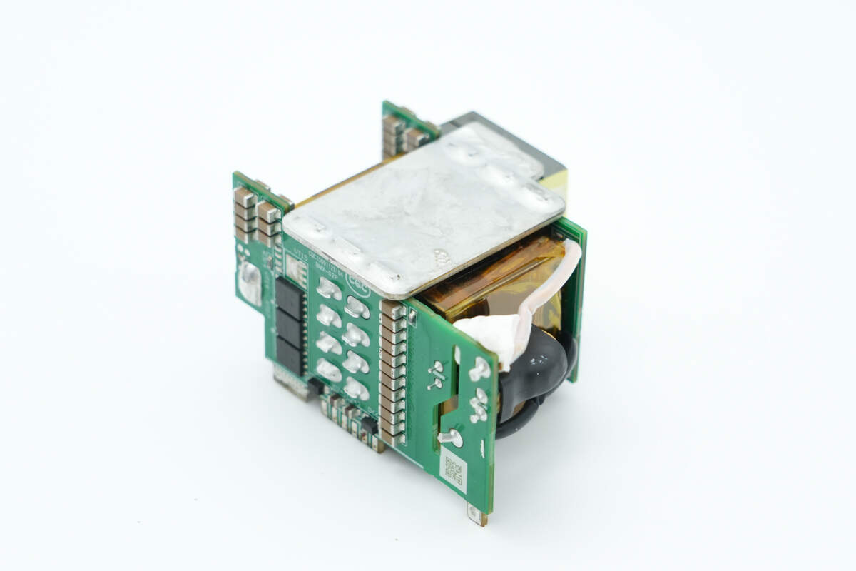Teardown of Huntkey 2000W 80 PLUS Platinum Switching Power Supply (HK2000B-S1)-Chargerlab