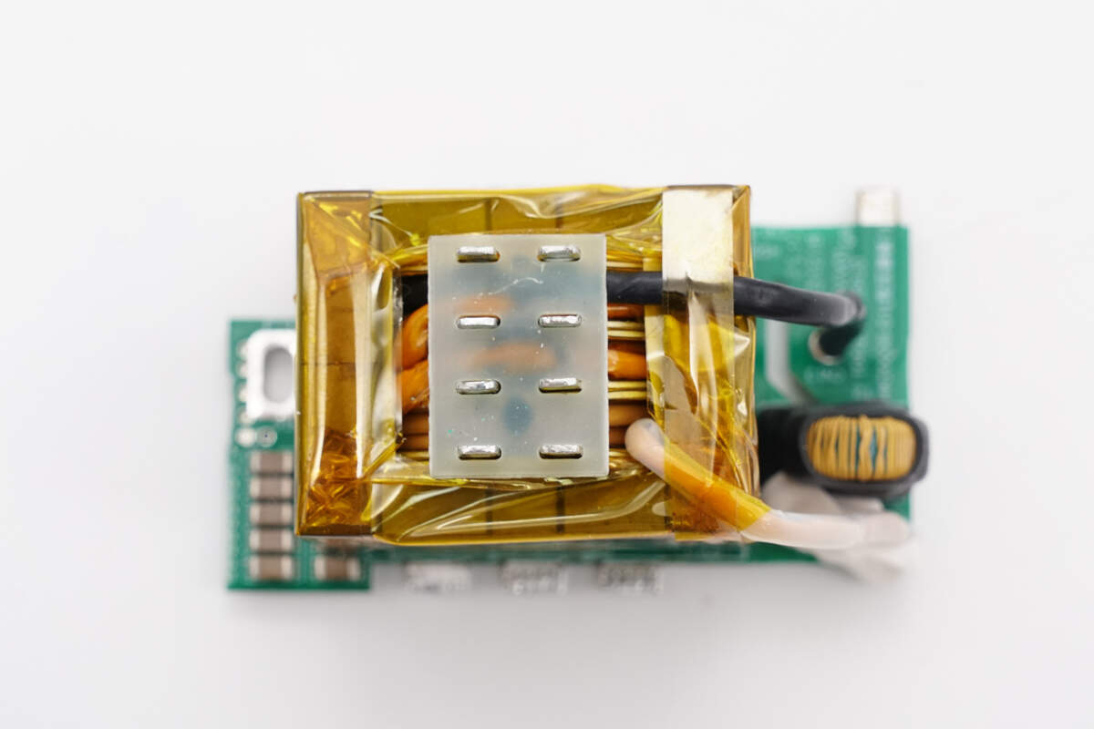 Teardown of Huntkey 2000W 80 PLUS Platinum Switching Power Supply (HK2000B-S1)-Chargerlab