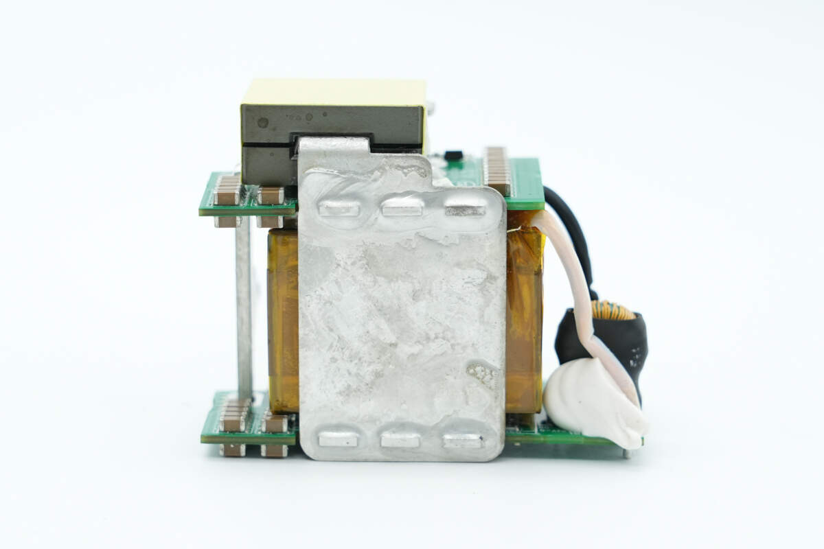 Teardown of Huntkey 2000W 80 PLUS Platinum Switching Power Supply (HK2000B-S1)-Chargerlab