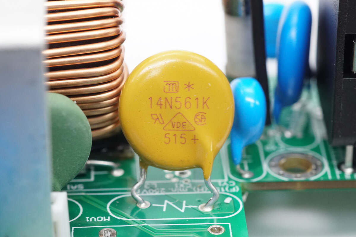 Teardown of Huntkey 2000W 80 PLUS Platinum Switching Power Supply (HK2000B-S1)-Chargerlab
