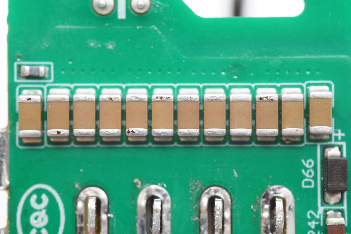 Teardown of Huntkey 2000W 80 PLUS Platinum Switching Power Supply (HK2000B-S1)-Chargerlab