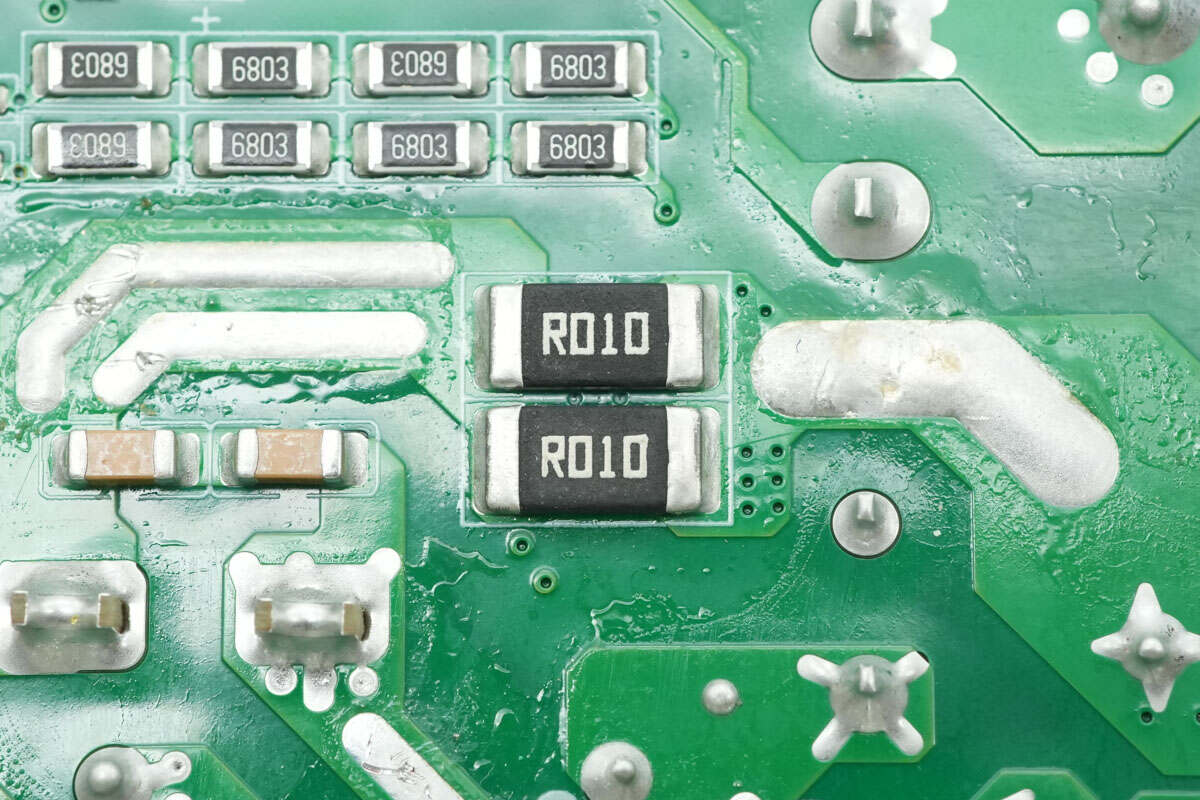 Teardown of Huntkey 2000W 80 PLUS Platinum Switching Power Supply (HK2000B-S1)-Chargerlab