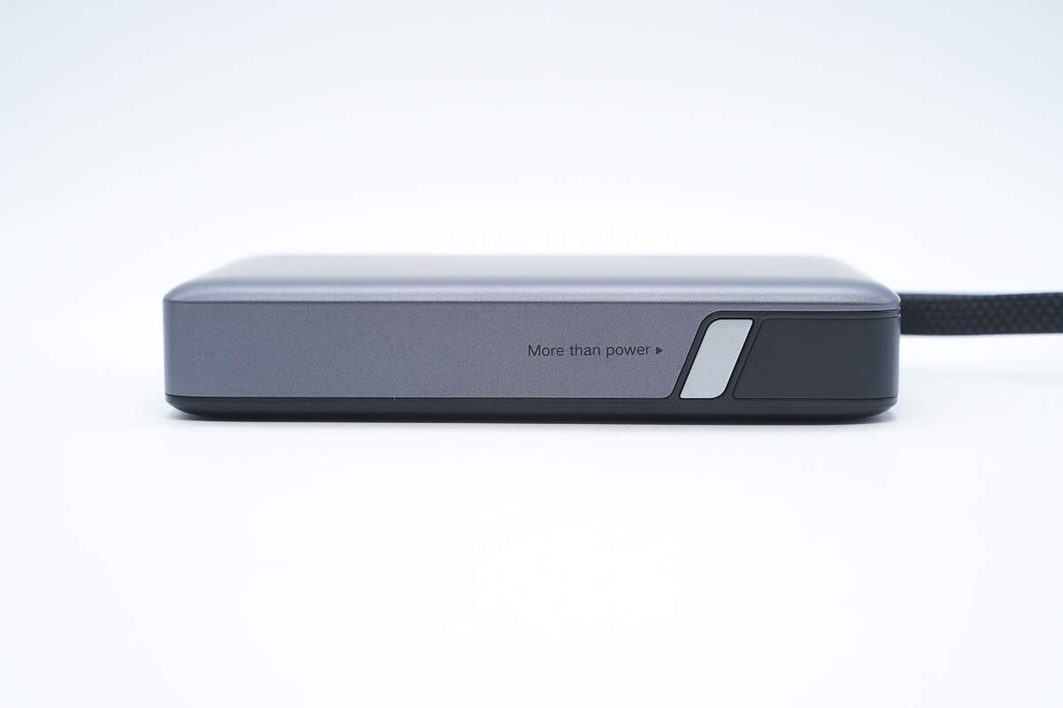 Teardown of UGREEN 67W 20000mAh Power Bank (PB550)-Chargerlab