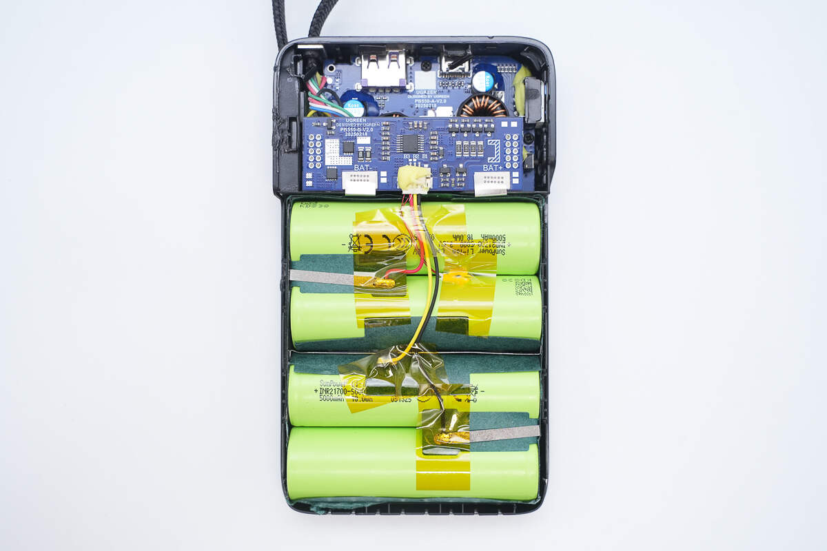 Teardown of UGREEN 67W 20000mAh Power Bank (PB550)-Chargerlab