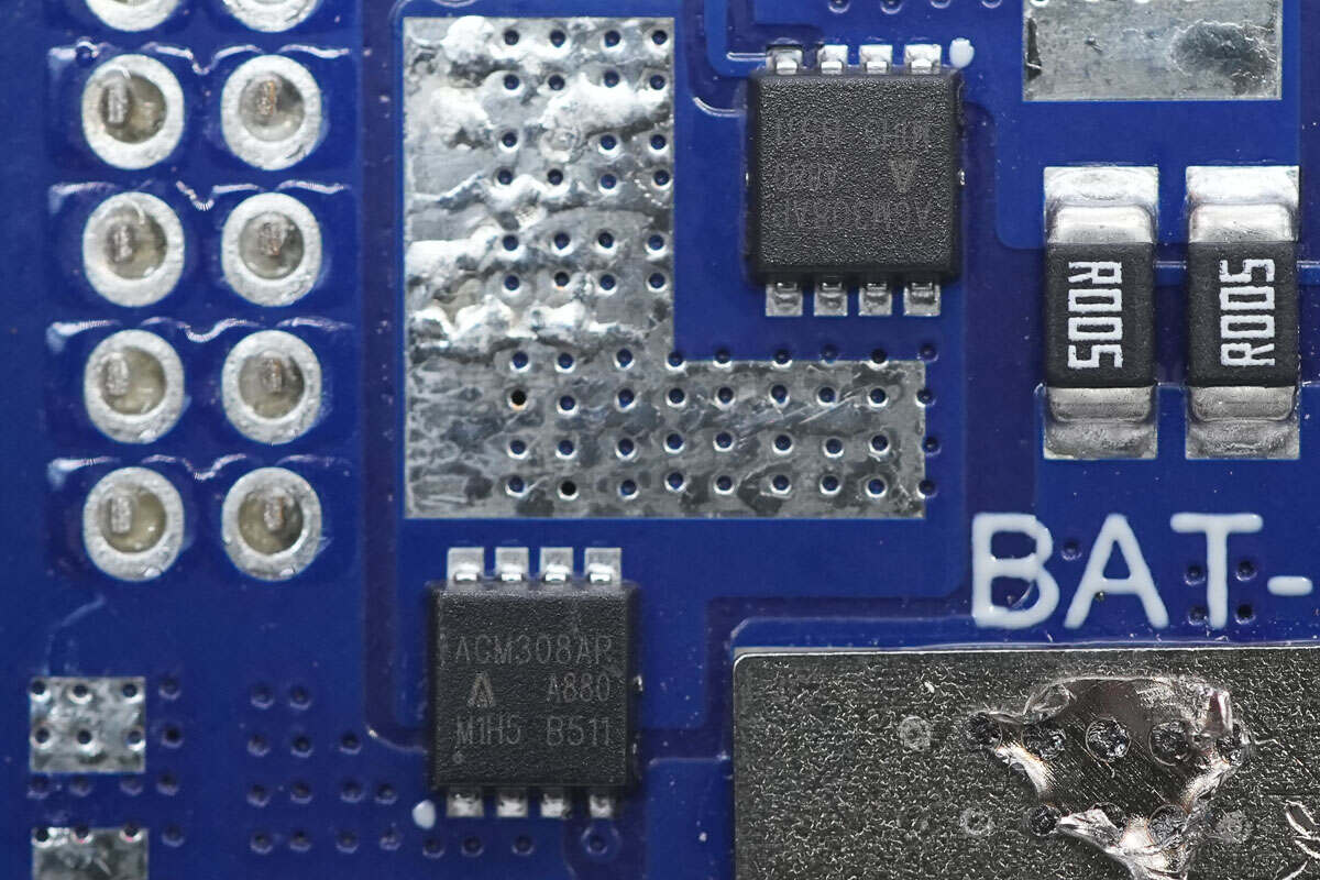 Teardown of UGREEN 67W 20000mAh Power Bank (PB550)-Chargerlab