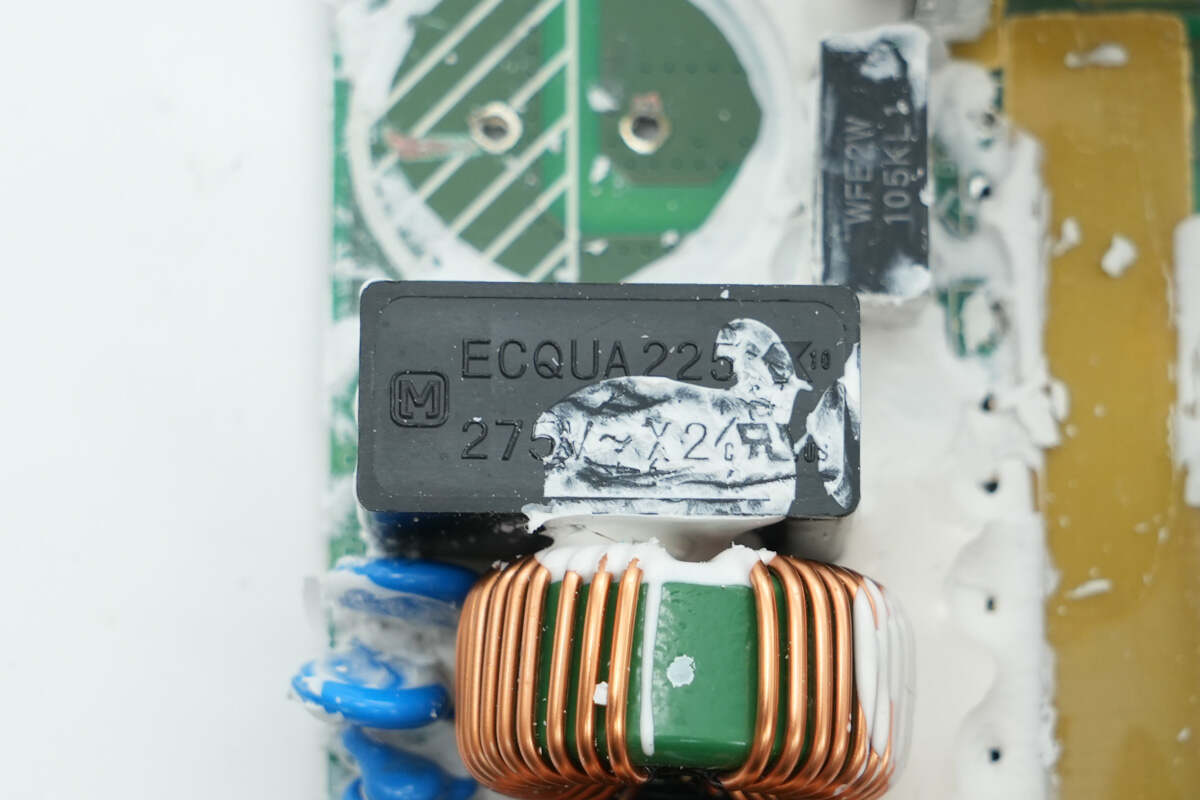 Teardown of Bitmain 1600W Power Supply (APW3++-12-1600-A3)-Chargerlab