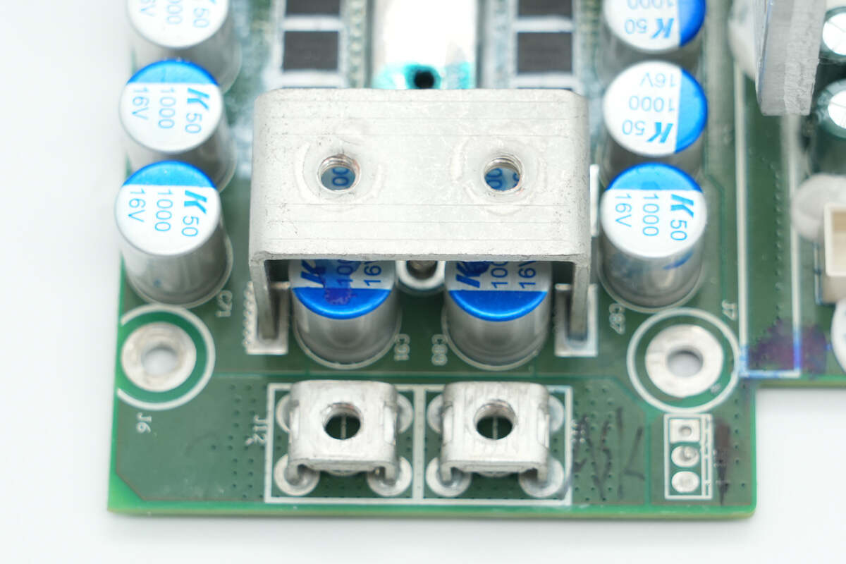 Teardown of Bitmain 1600W Power Supply (APW3++-12-1600-A3)-Chargerlab