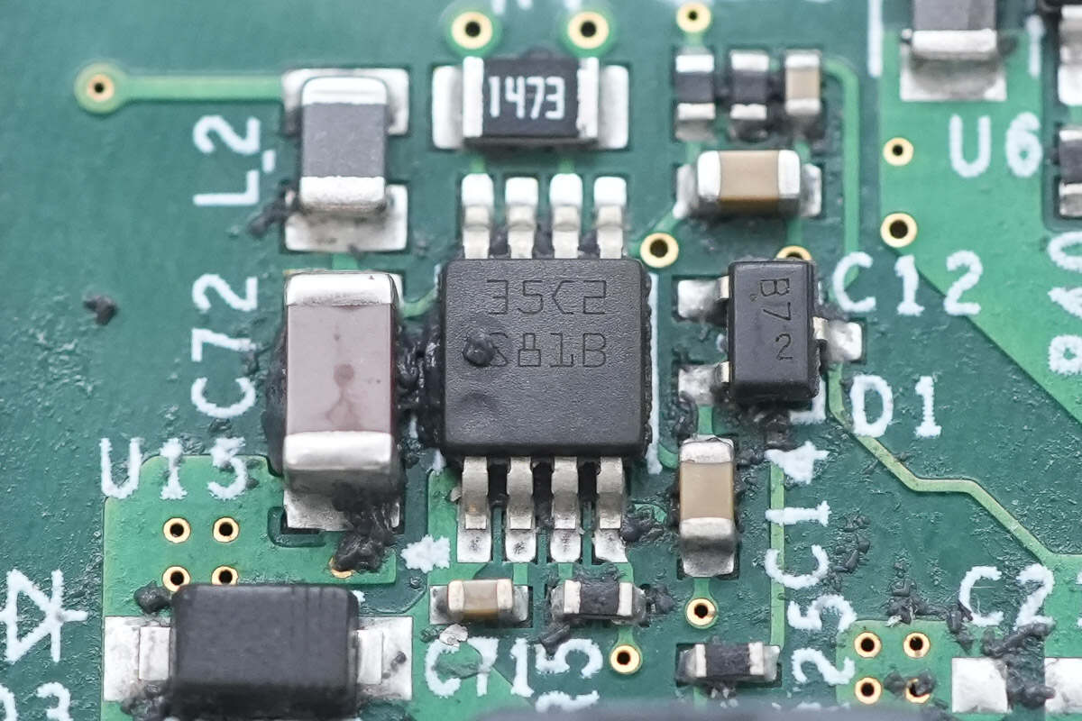 Teardown of Enphase IQ8P 480W Microinverter (IQ8P-72-2-INT)-Chargerlab