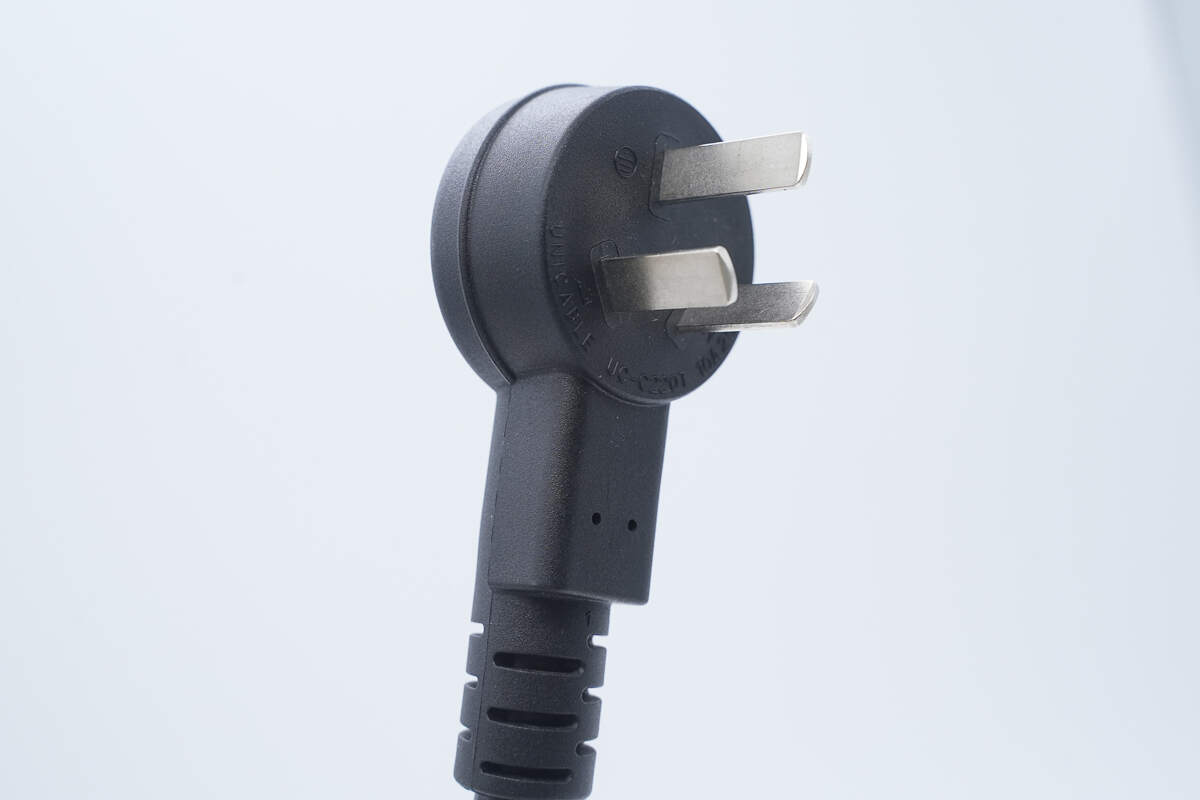 Teardown of Ford 1760W Portable EV Charger-Chargerlab
