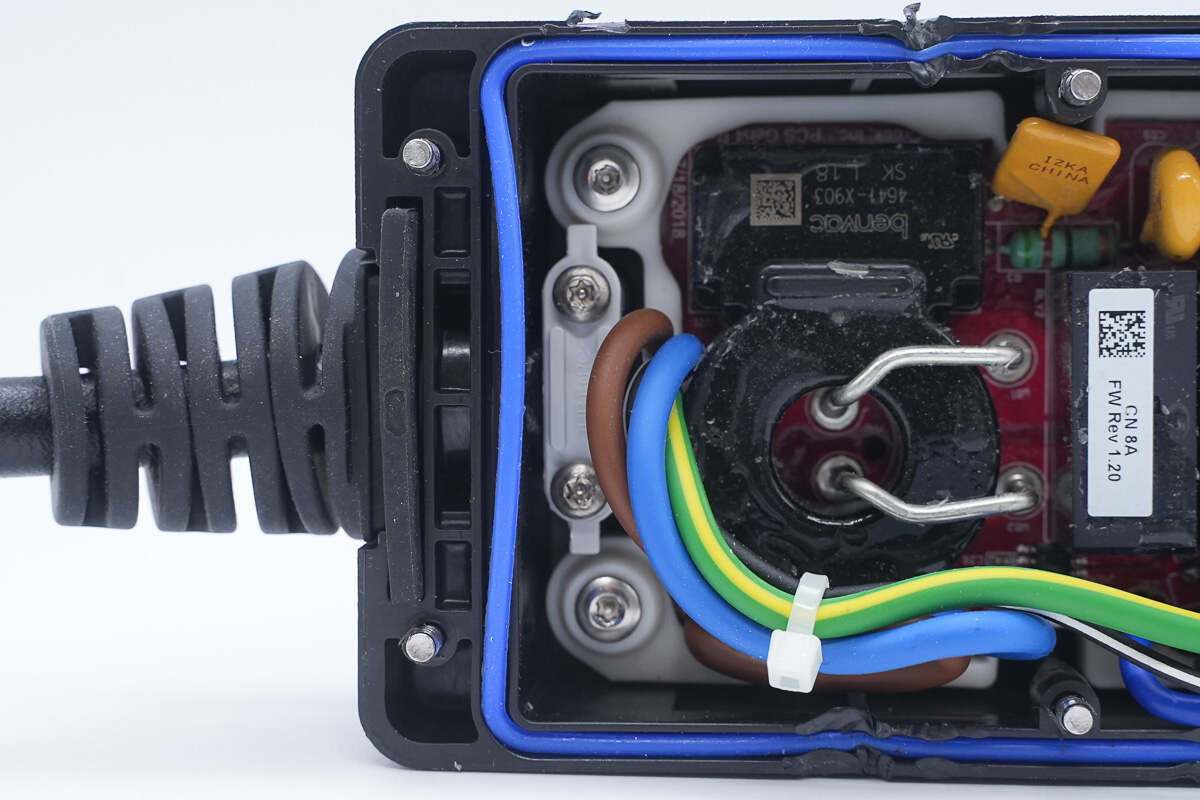 Teardown of Ford 1760W Portable EV Charger-Chargerlab